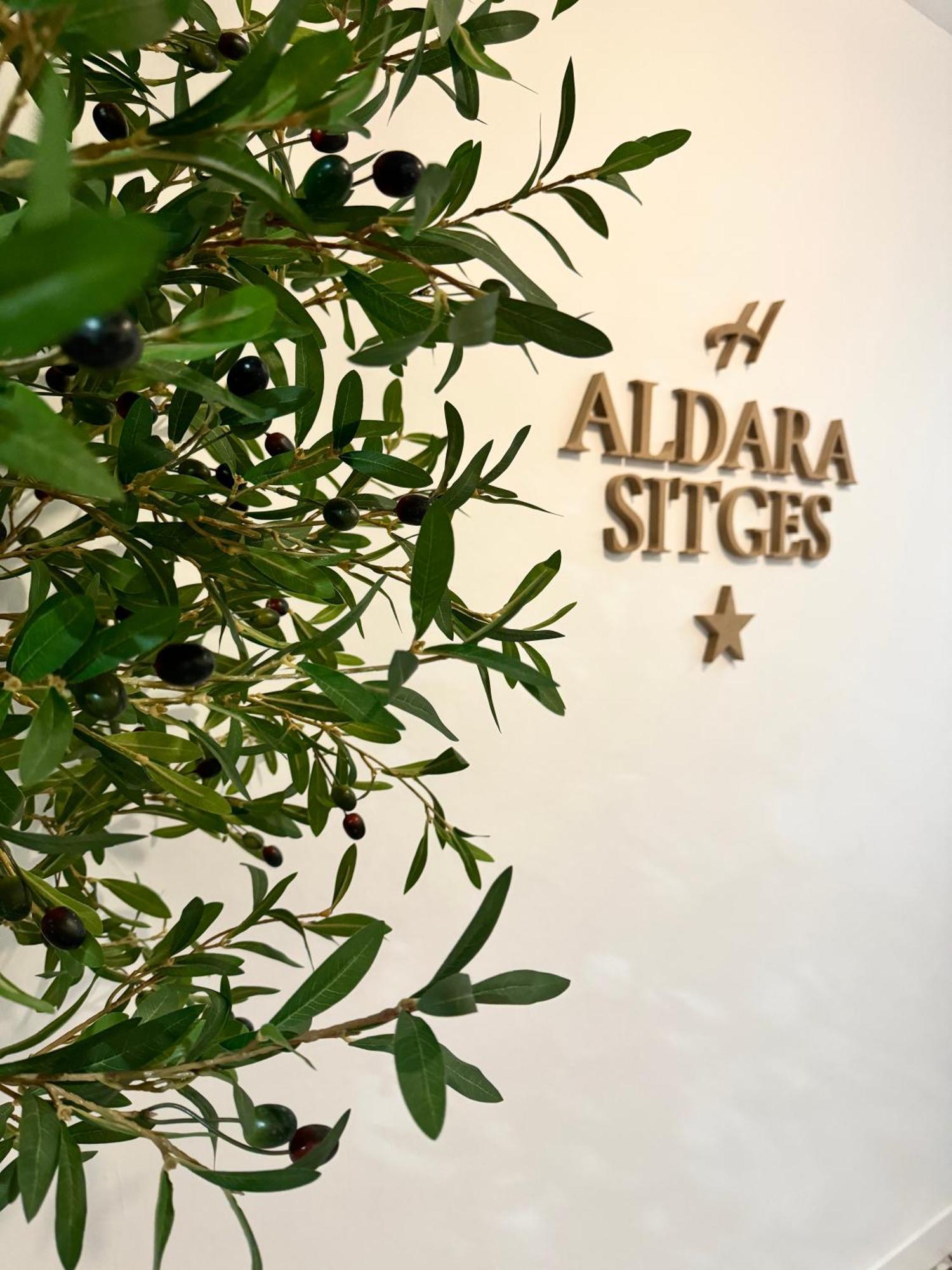Aldara Sitges Hotel ภายนอก รูปภาพ