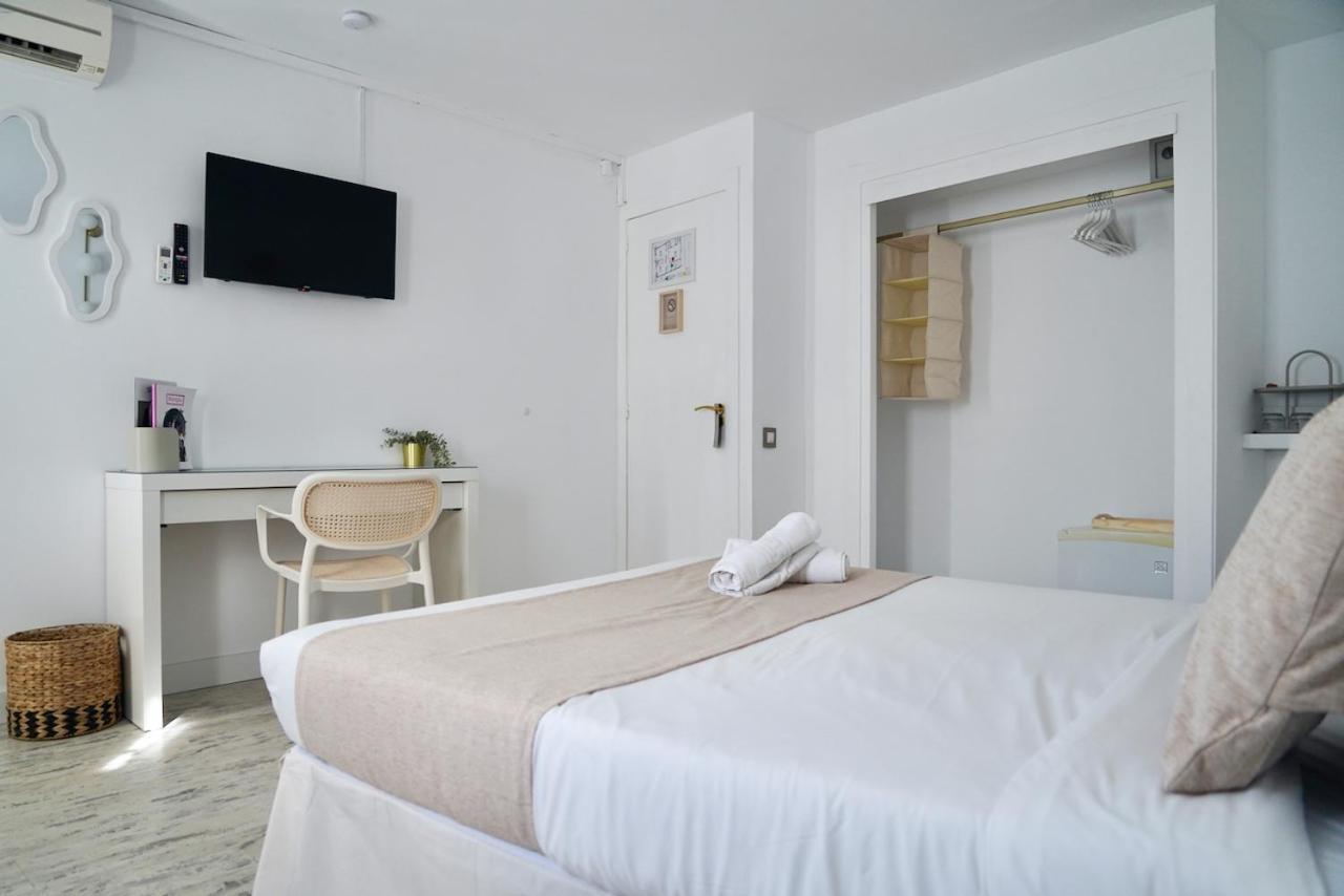 Aldara Sitges Hotel ภายนอก รูปภาพ